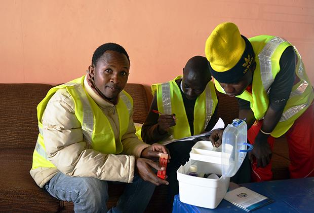 For two weeks, project staff provided medical male circumcision services to attendees and, in collaboration with the local police force and hospital, conducted road safety and first aid orientations.